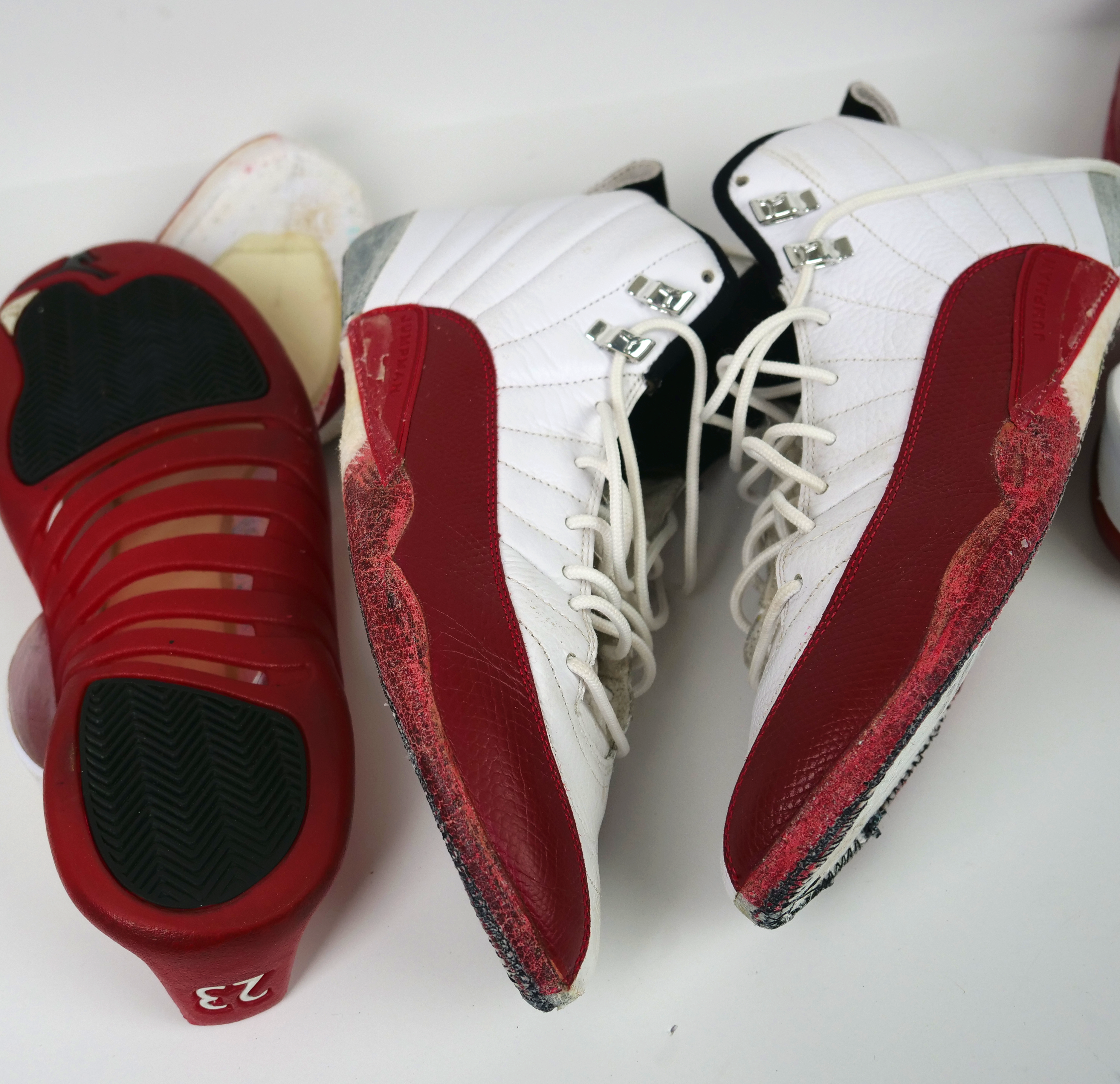 Shoe Cleaning vs. Sneaker Restorations: Understanding the Difference