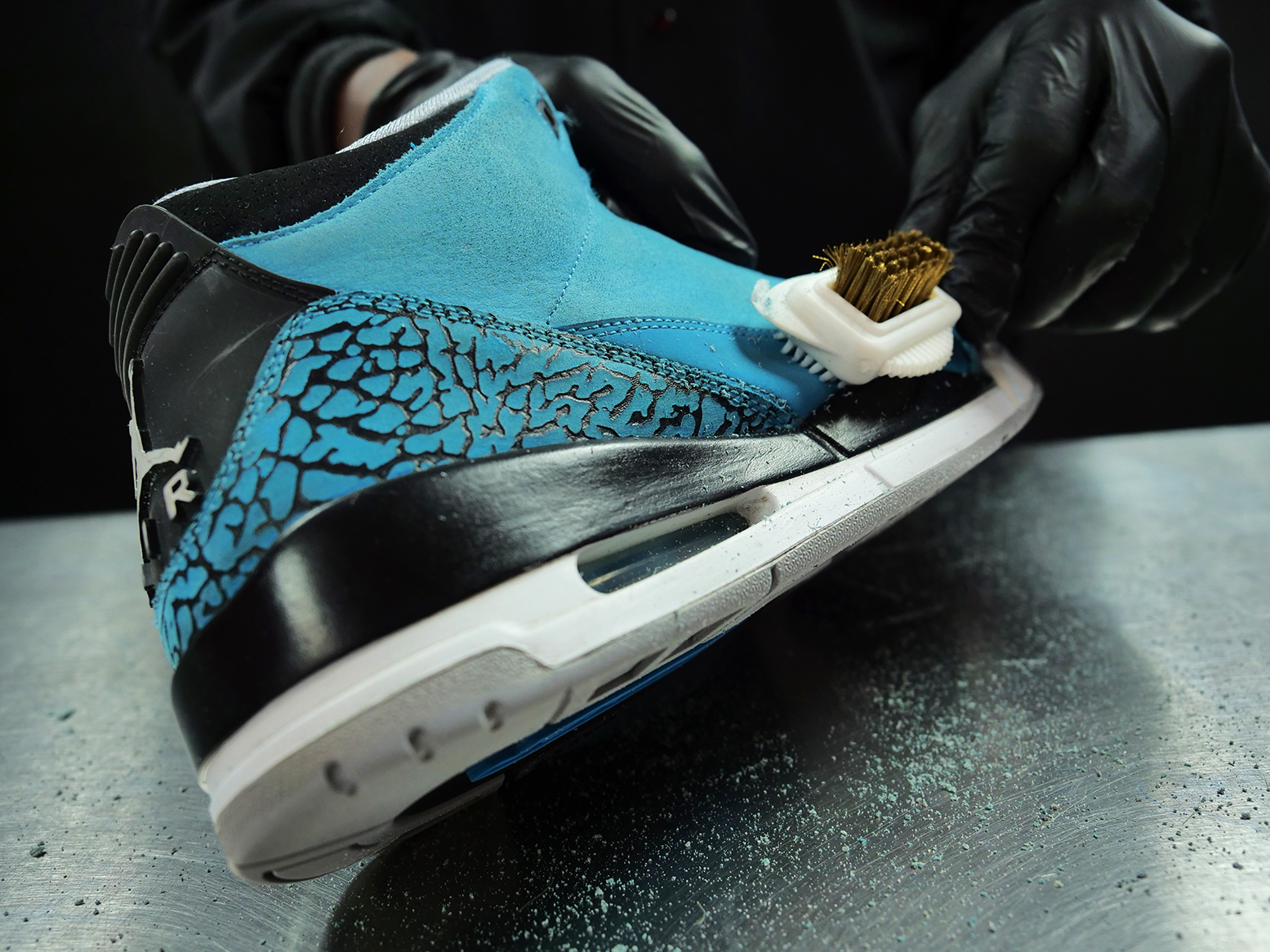 4 Way Crepe Brush 4 Way Crepe Brush